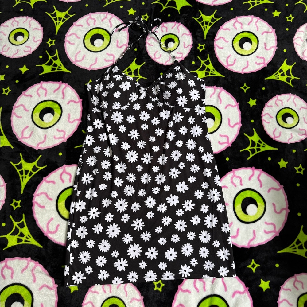 no boundaries halter dress